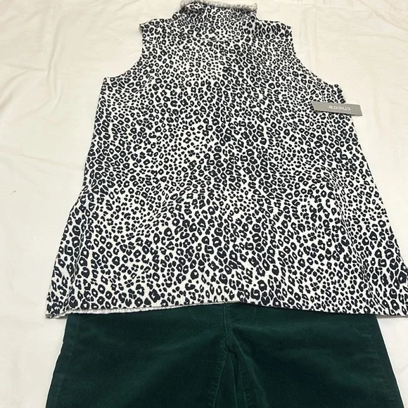 Chico’s Turtleneck Sleeveless Sweater Leopard Print size 1 NWT - Picture 6 of 10